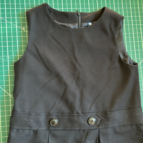 Uniqlo | size 7-8 | Navy School Uniform Dress | Zip Back | Girl's Uniform dress - Picture 3 of 7